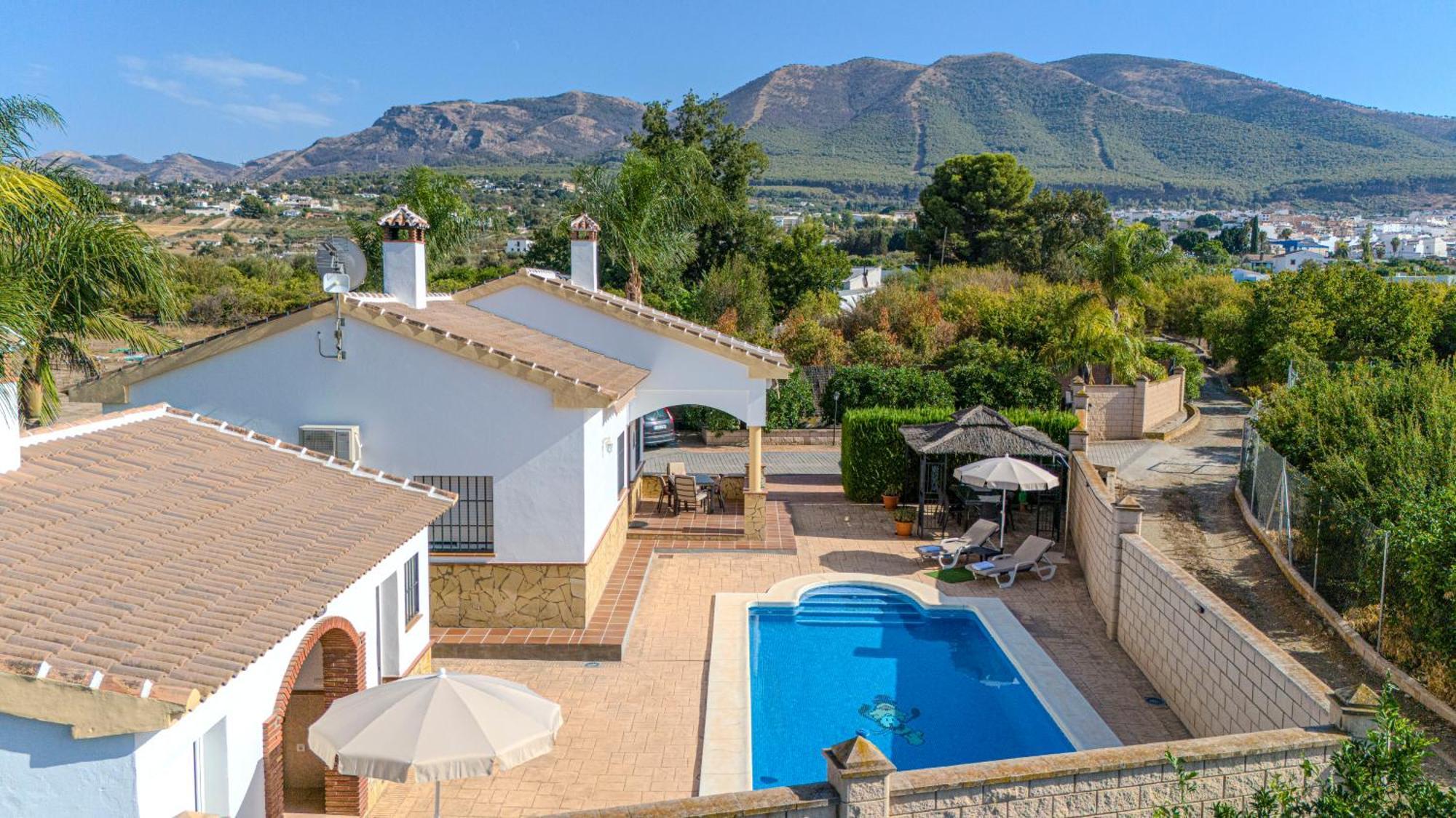 Casa Rural Tipica Andaluza, Wifi,Piscina, Barbacoa, Aire Acondicionado, 5Min Centros 알하우린엘그란데 외부 사진