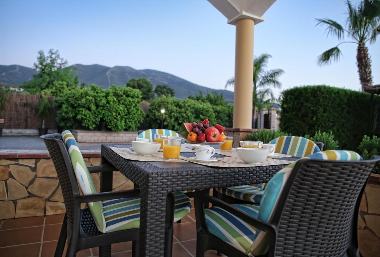 Casa Rural Tipica Andaluza, Wifi,Piscina, Barbacoa, Aire Acondicionado, 5Min Centros 알하우린엘그란데 외부 사진